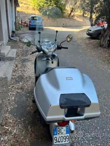 Aprilia scarabeo 200 solo 3.600 km tutto tagliand