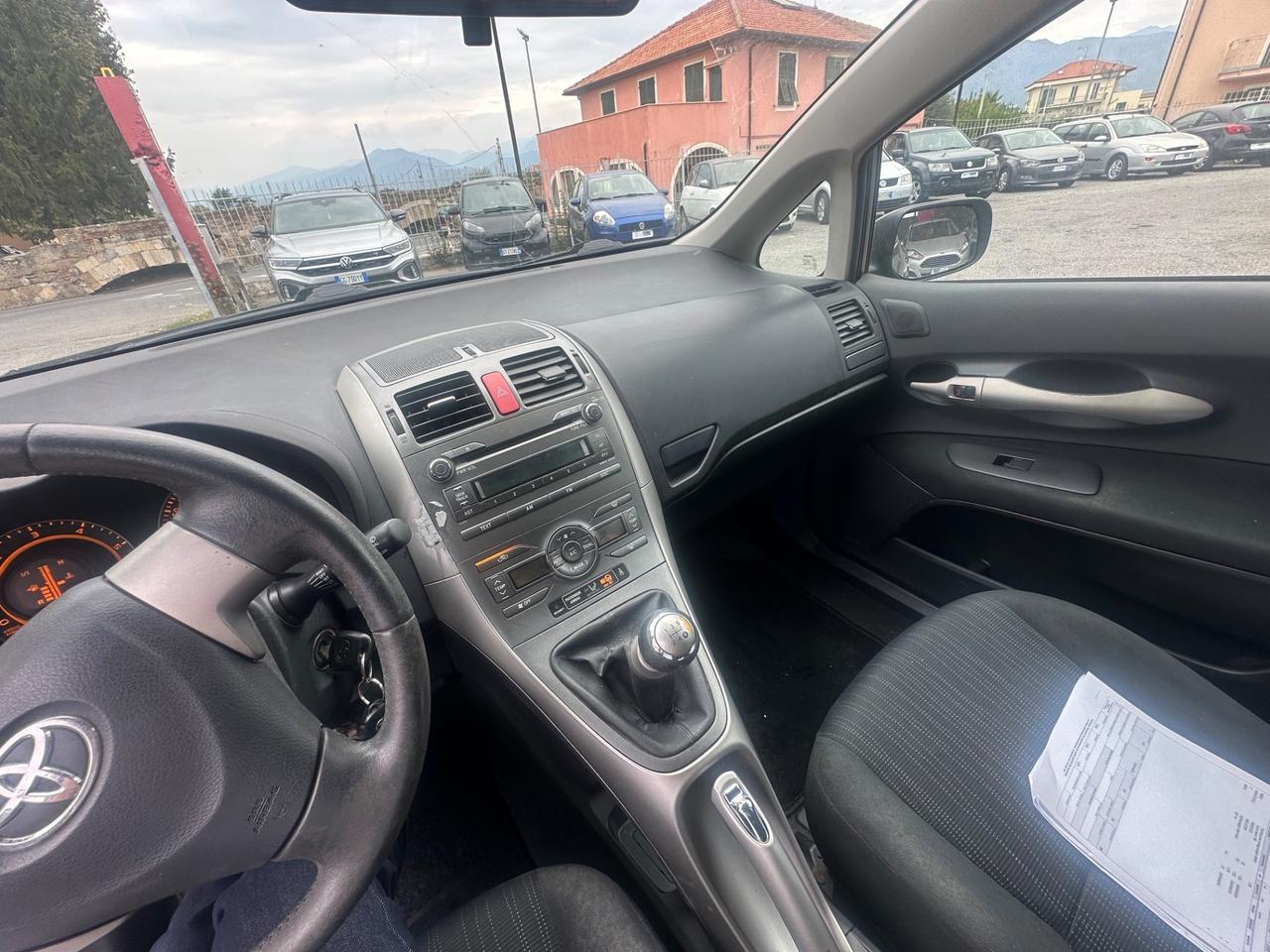 Toyota Auris 1.4 D-4D 5 porte Sol