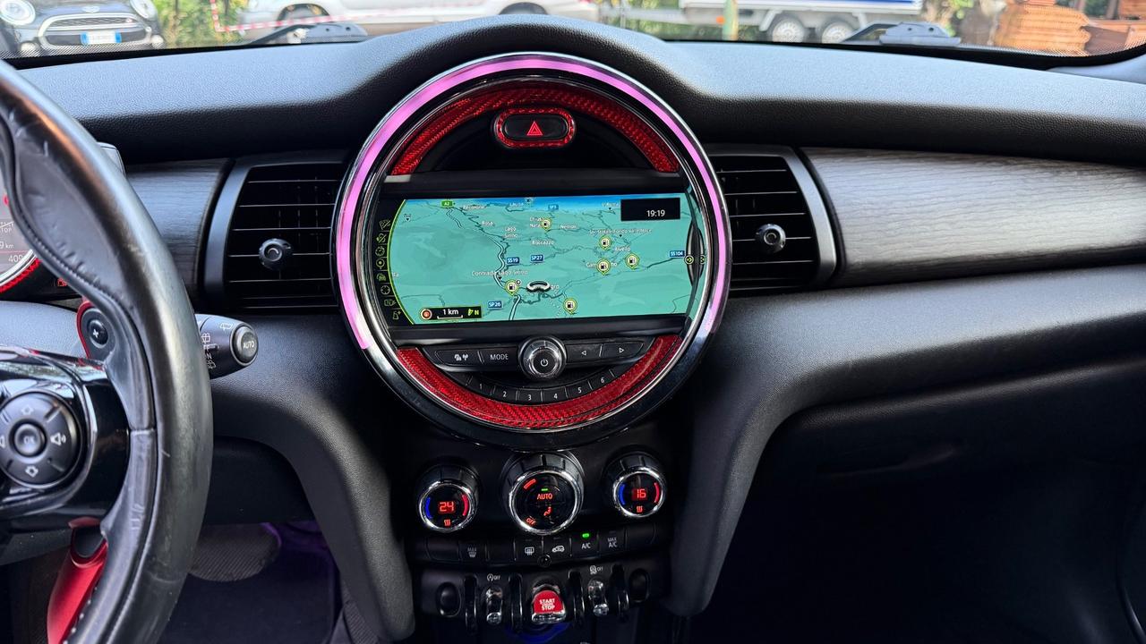 Mini 2.0 Cooper SD Hype 5 porte