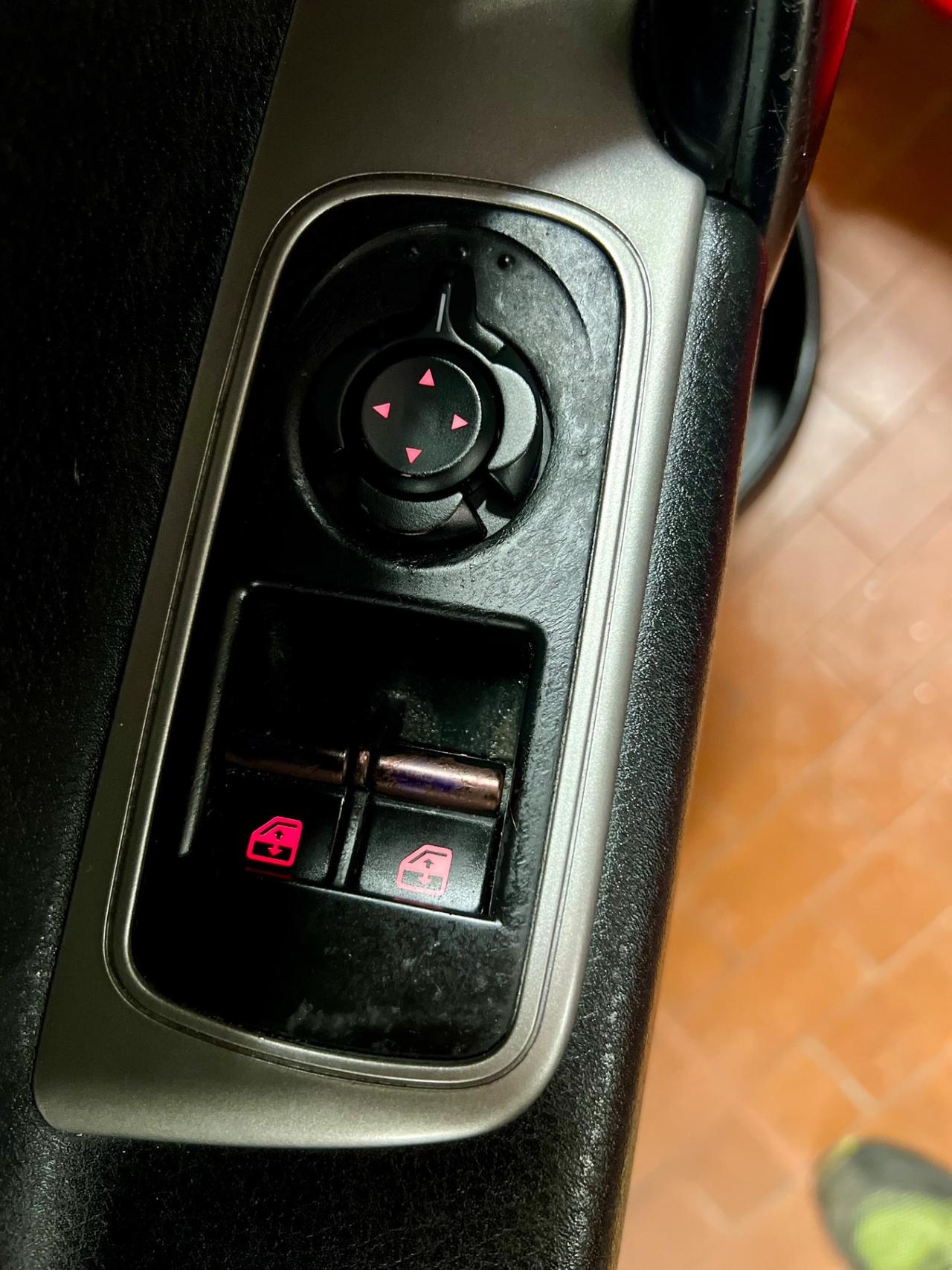 Alfa Romeo MiTo 1.4 70 CV 8V Super OK NEOPATENTATI