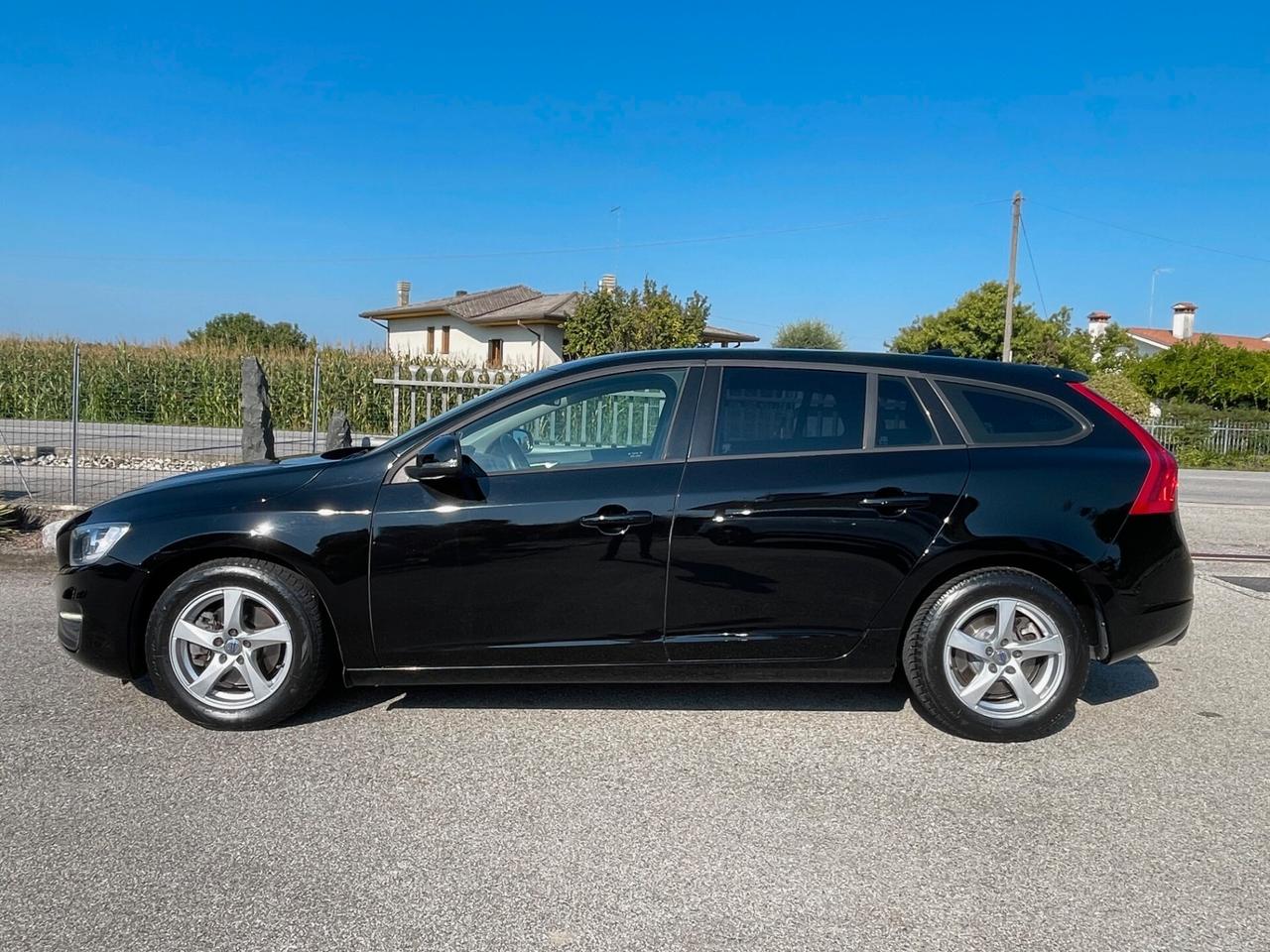 Volvo V60 D2 1.6 Kinetic