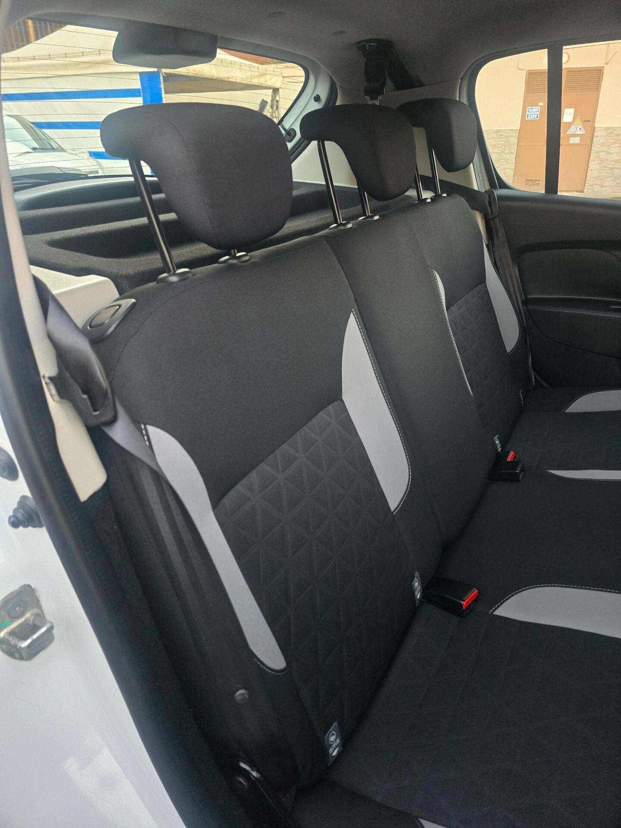 Dacia Sandero 0.9 TCe 12V TurboGPL 90CV Start&Stop Lauréate