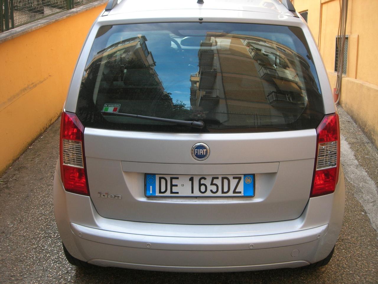 Fiat Idea 1.4 16V Emotion