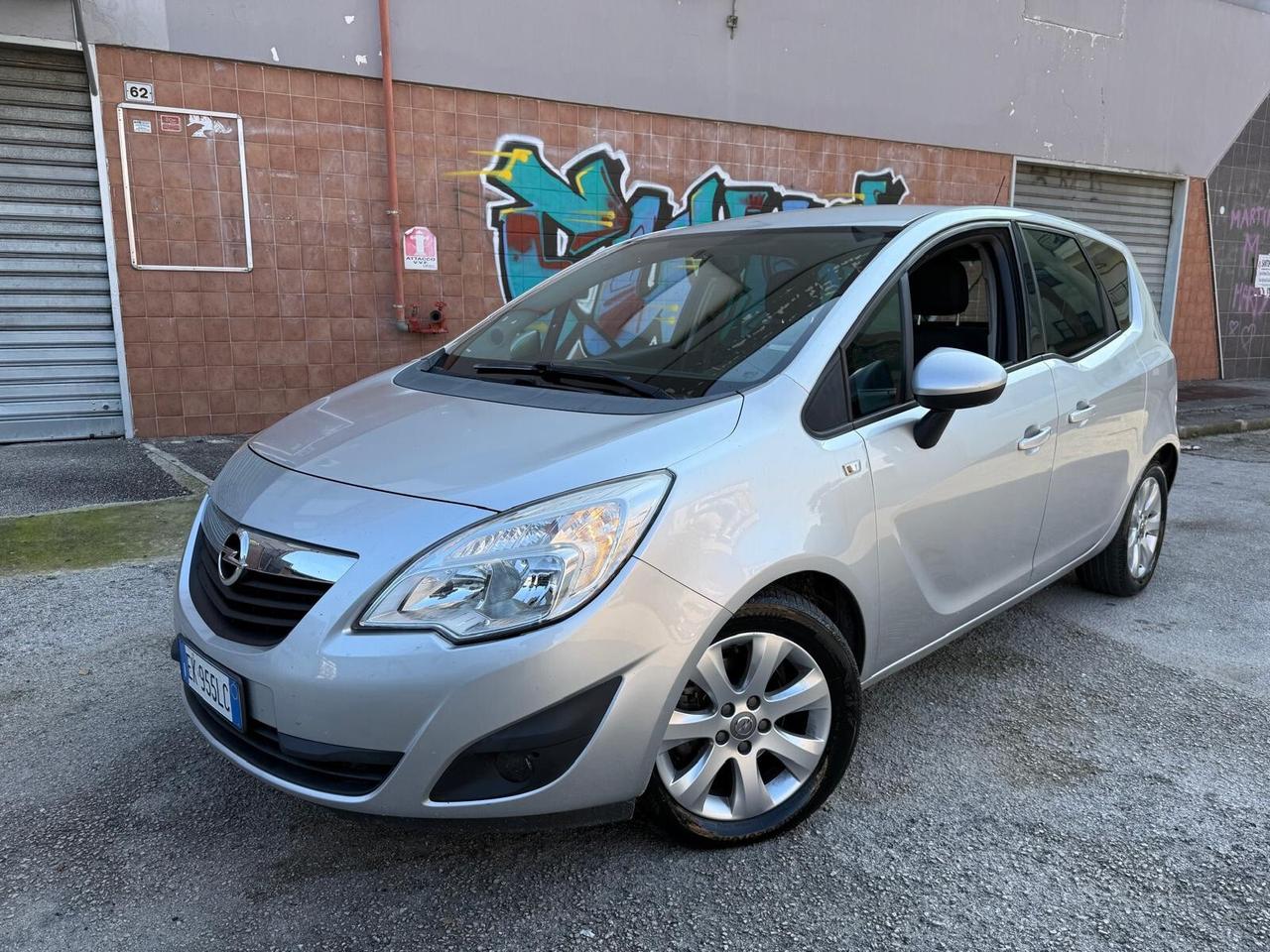 Opel Meriva 1.3 CDTI 95CV ecoFLEX Cosmo