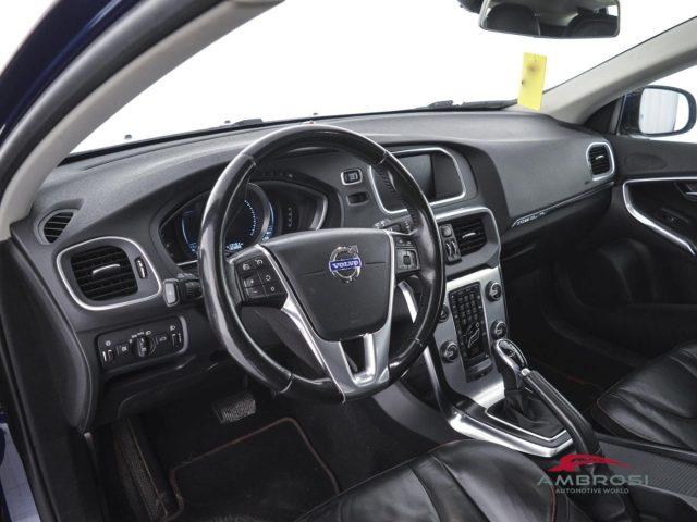 VOLVO V40 Cross Country D2 1.6 Powershift Volvo Ocean Race - PER OPERATORI