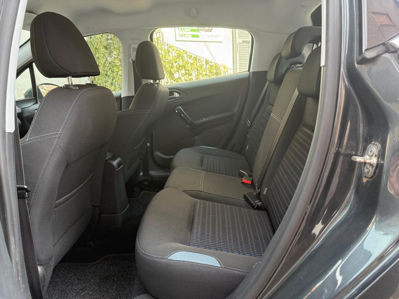 Peugeot 208 1.6 e-HDi 115 CV Stop&Start 5 porte Allure GRANDINATA