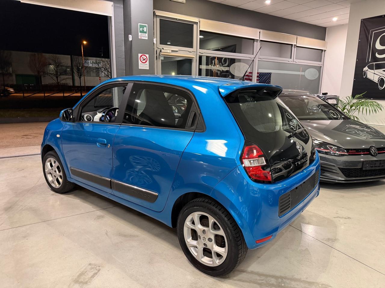 Renault Twingo 1.0 benzina Neopatentati
