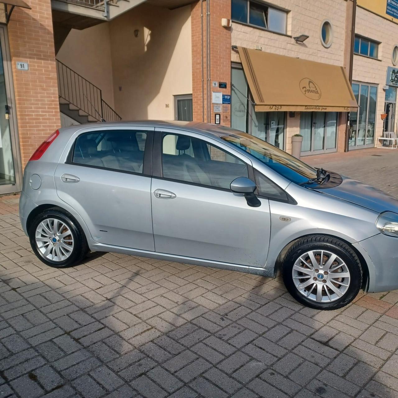 CONSUMI IRRISORI GRANDE PUNTO 1.3 MJTD NEOPATENTATI