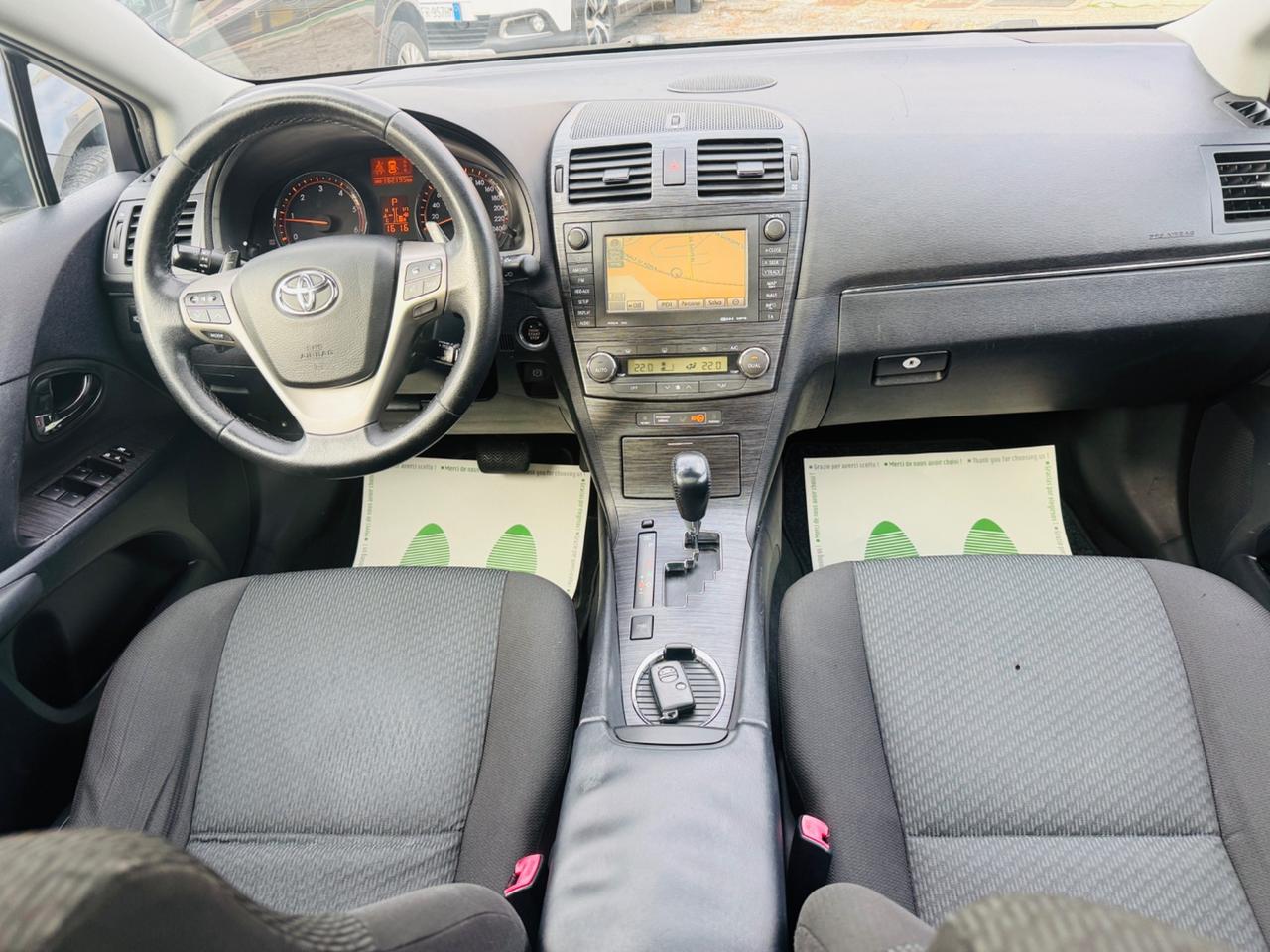 Toyota Avensis 2.2 D-Cat aut. Wagon Executive E5A