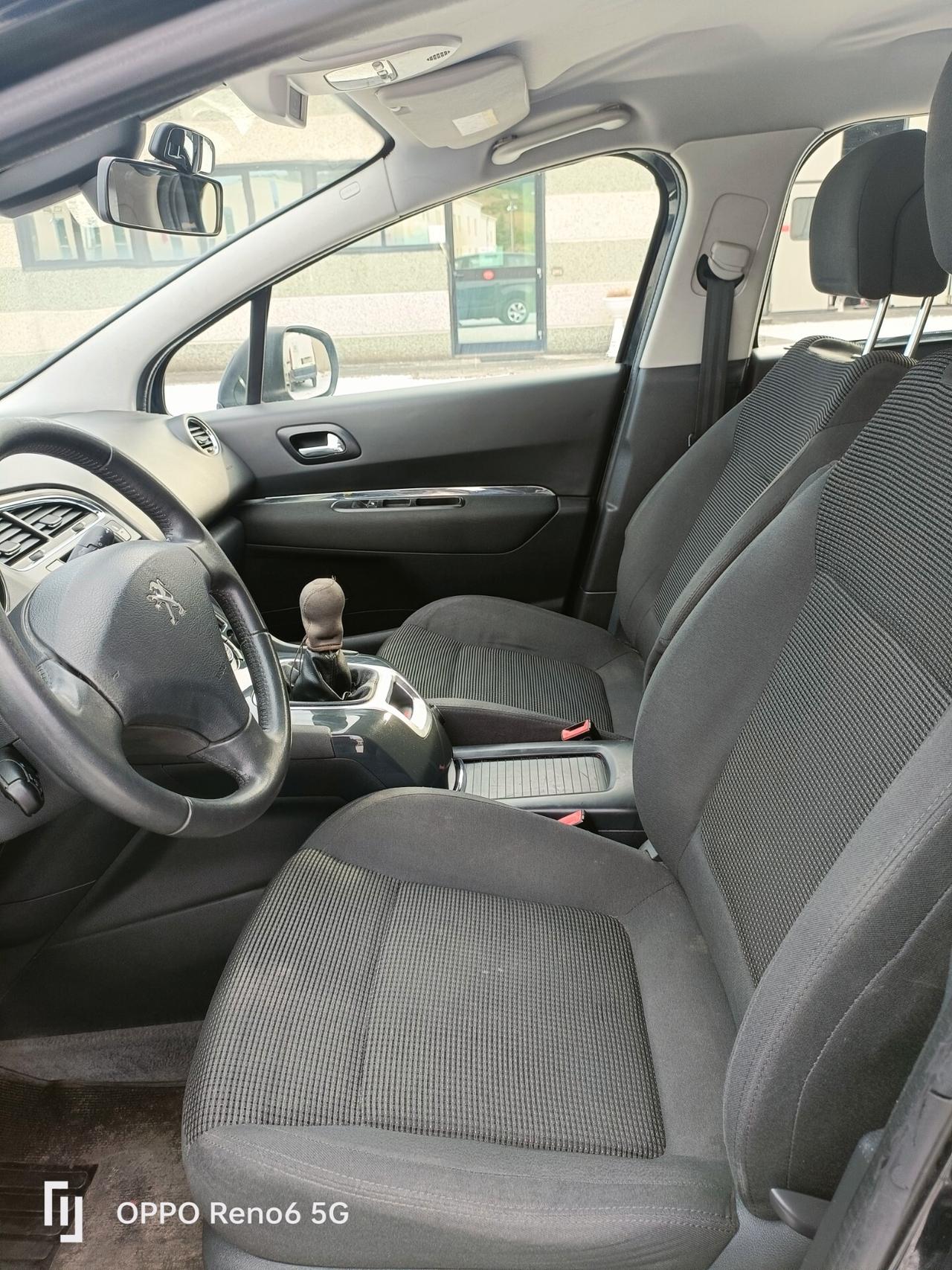 Peugeot 5008 BlueHDi 120 S&S Business