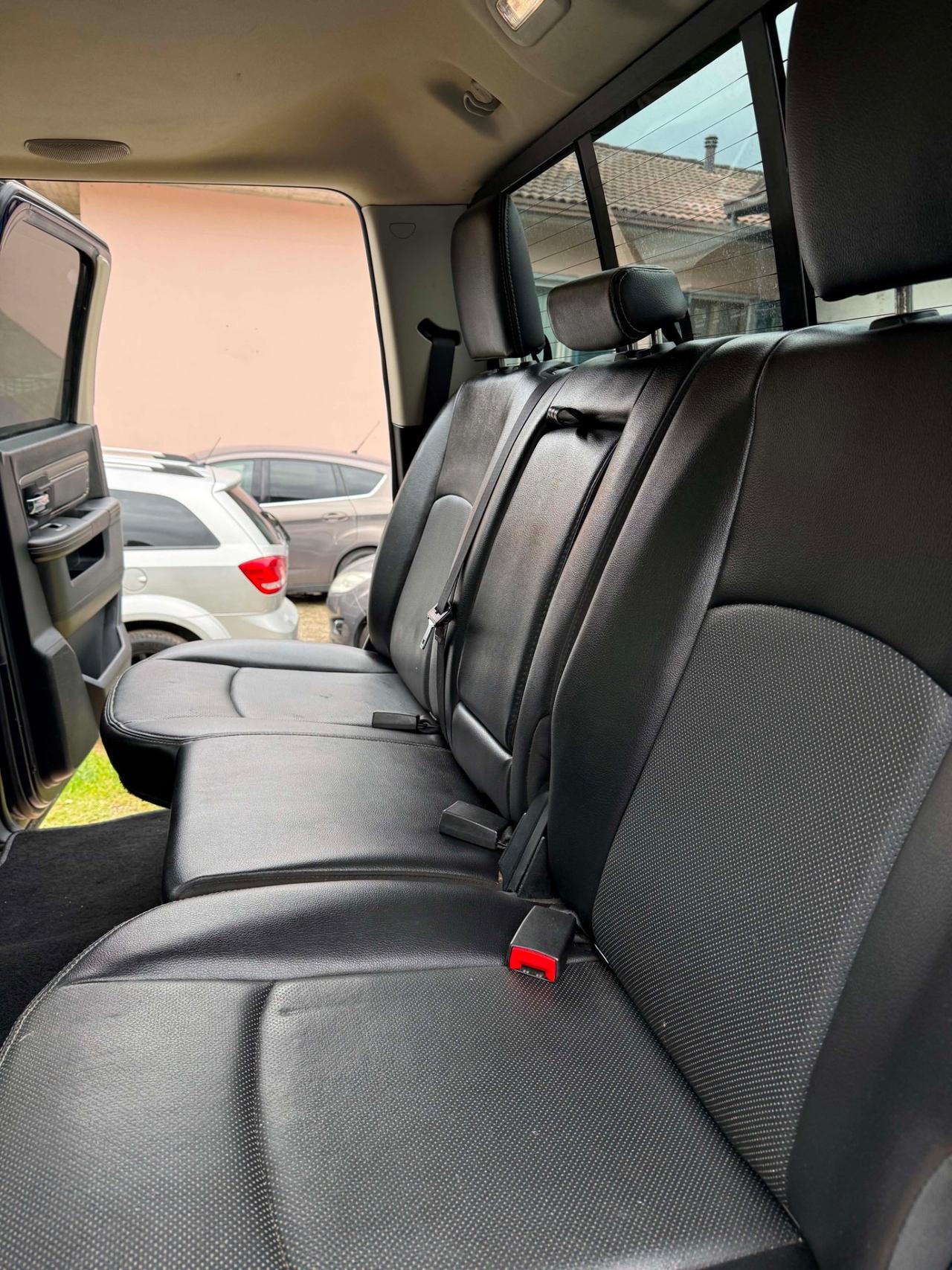 Dodge RAM SPORT 4x4 FULLOPT TETTO