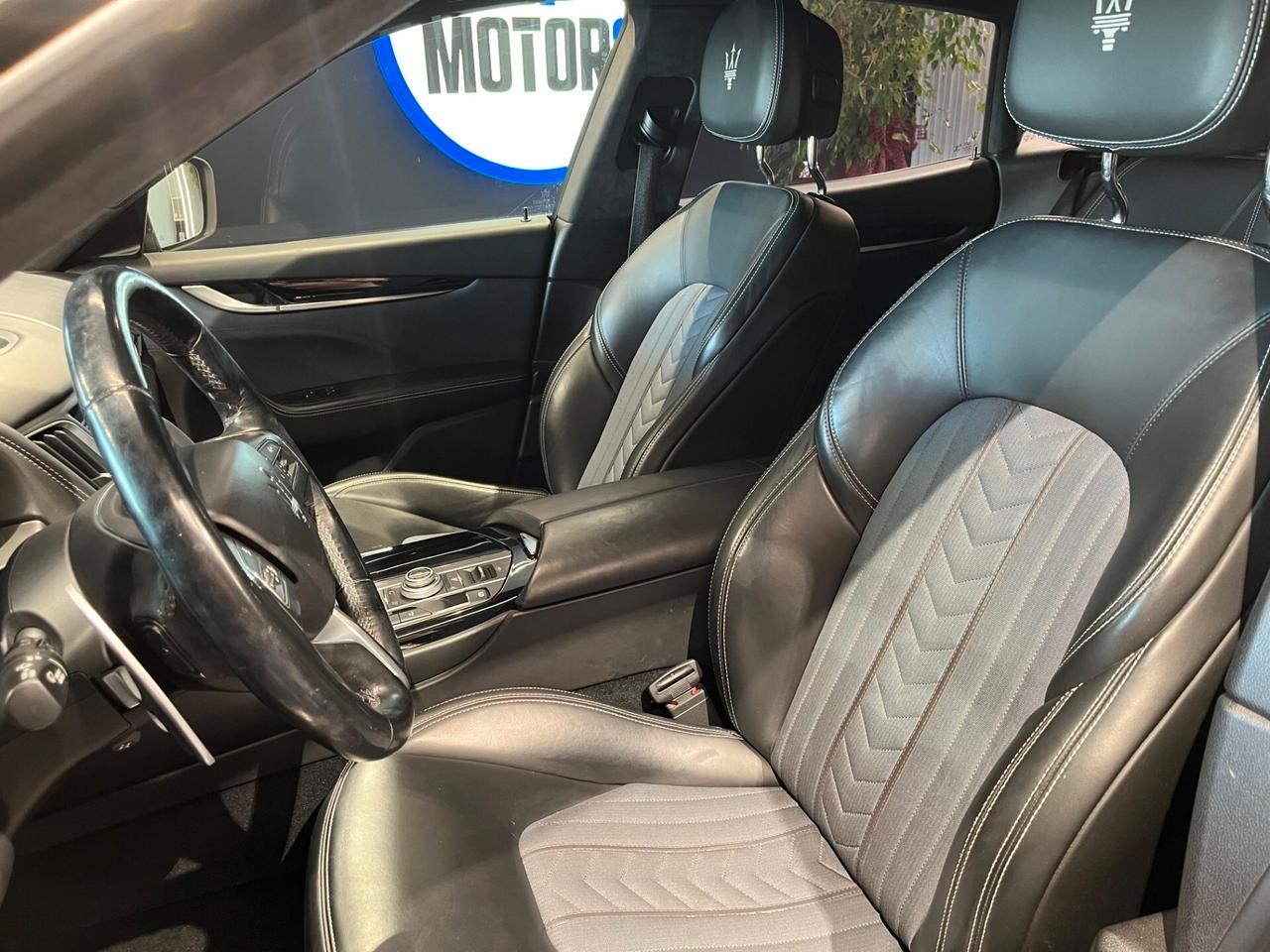 Maserati Levante V6 Diesel 250 CV AWD Granlusso