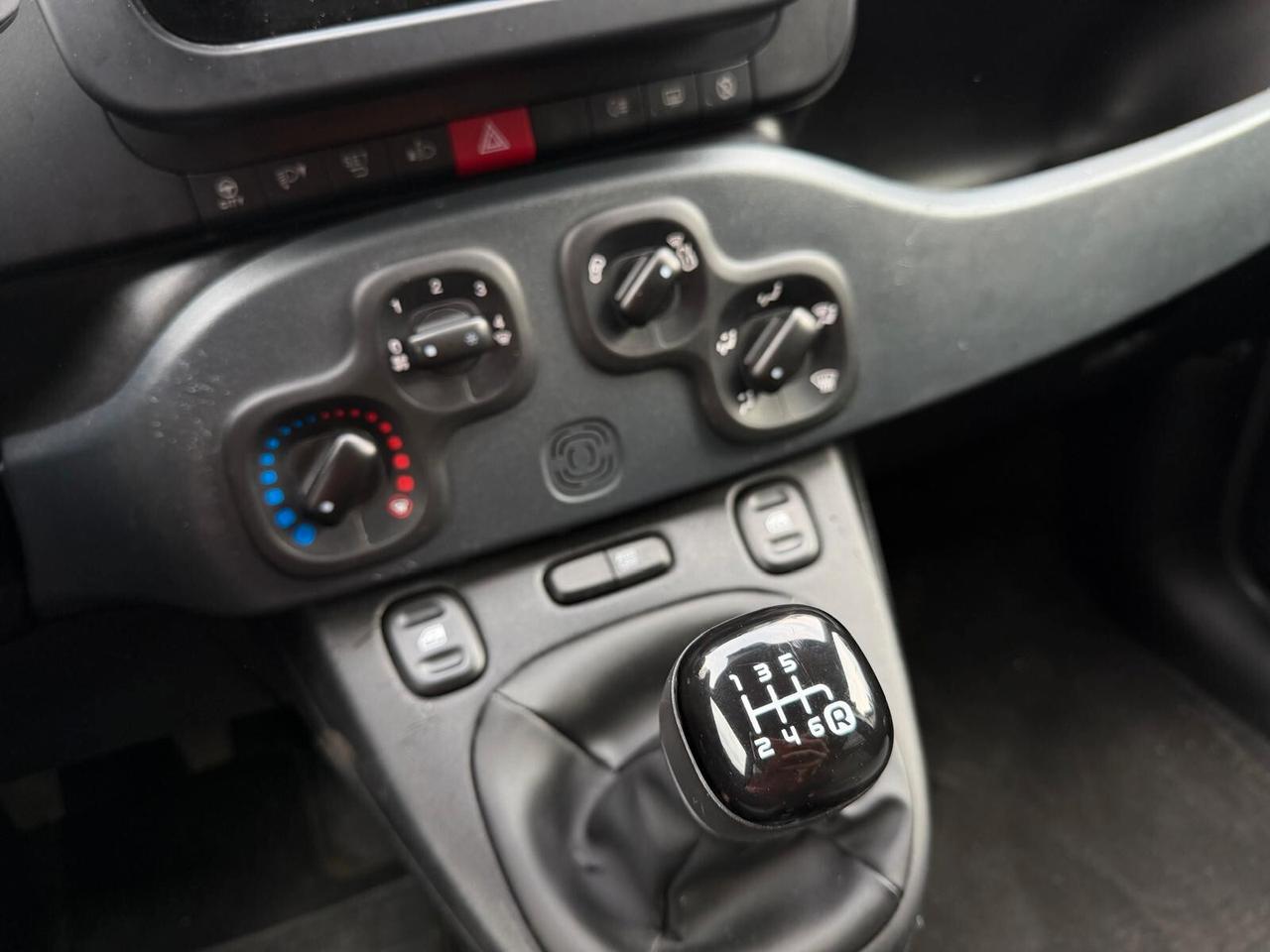 Fiat Panda Cross 1.0 FireFly S&S Hybrid SENZA VINCOLI