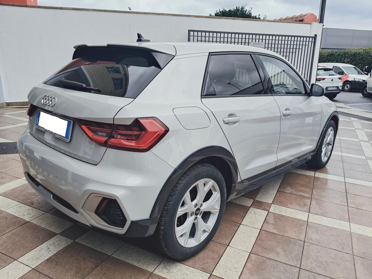 Audi A1 allstreet 25 TFSI Business