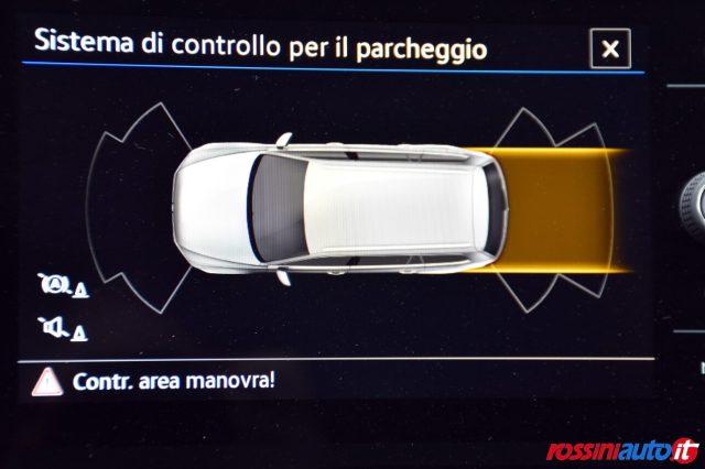 VOLKSWAGEN Passat Variant 2.0 TDI SCR 150 CV DSG BUSINESS + GANCIO TRAINO