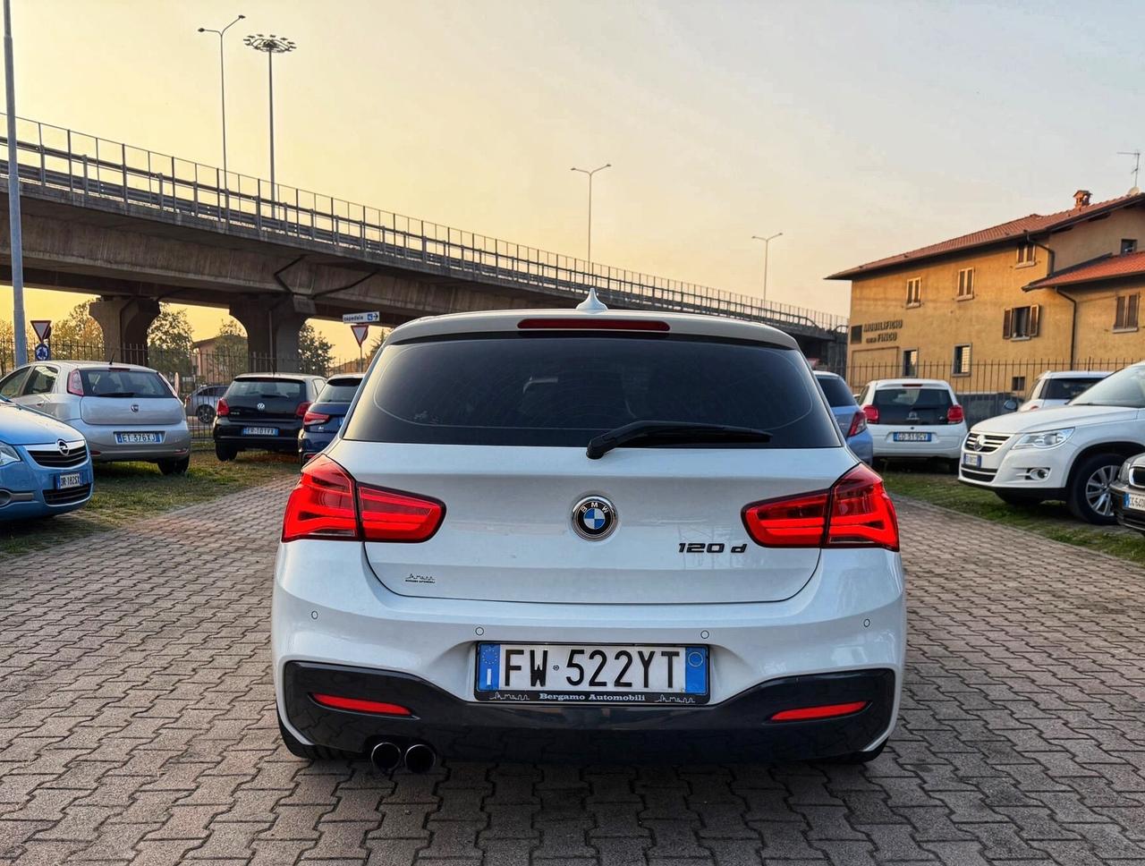 Bmw 120 120d xDrive 5p. Msport