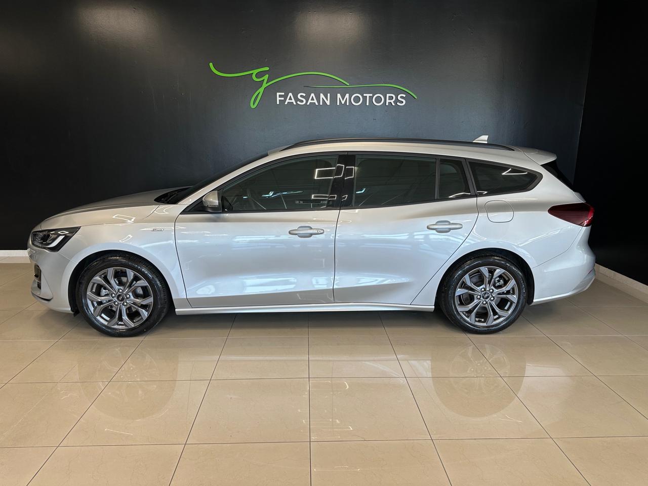 Ford Focus Wagon Focus SW 1.0 ecoboost h ST-Line 125cv powershift