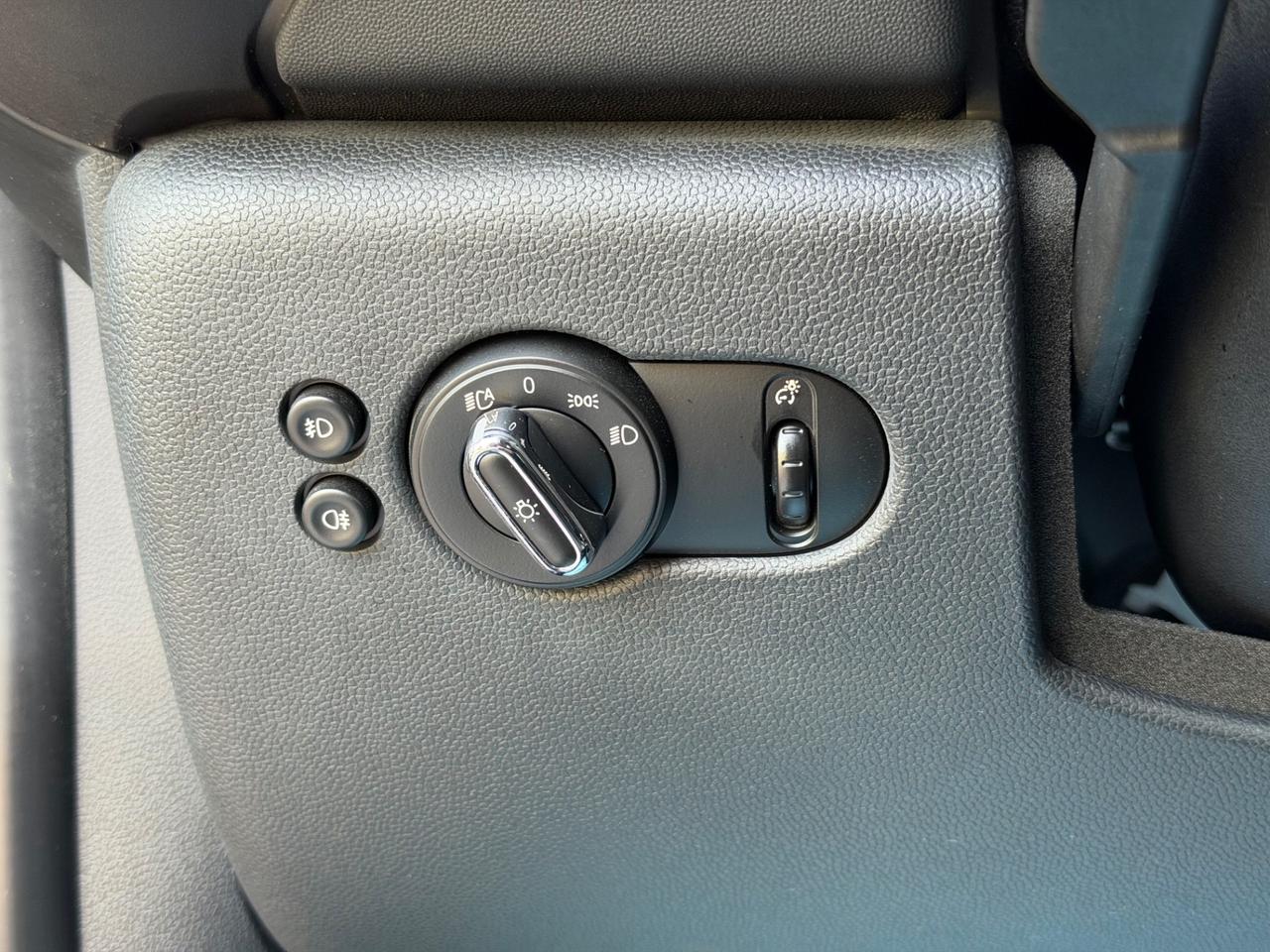 Mini 2.0 Cooper SD aut. Hype