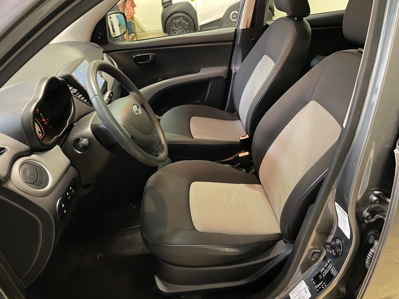 Hyundai i10 1.1 12V BlueDrive GPL Active