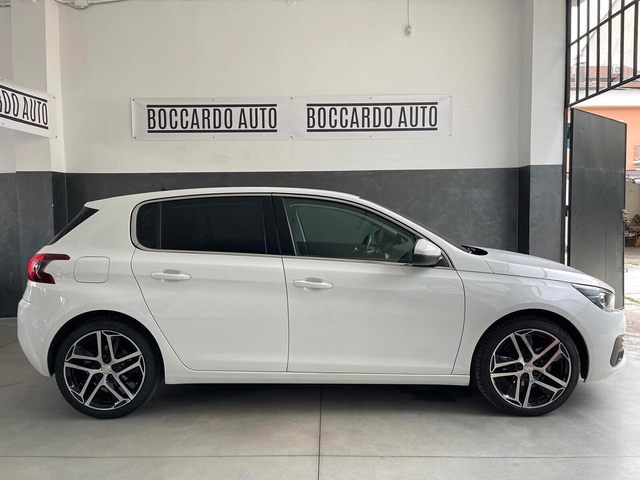 Peugeot 308 BlueHDi 120 S&S Allure