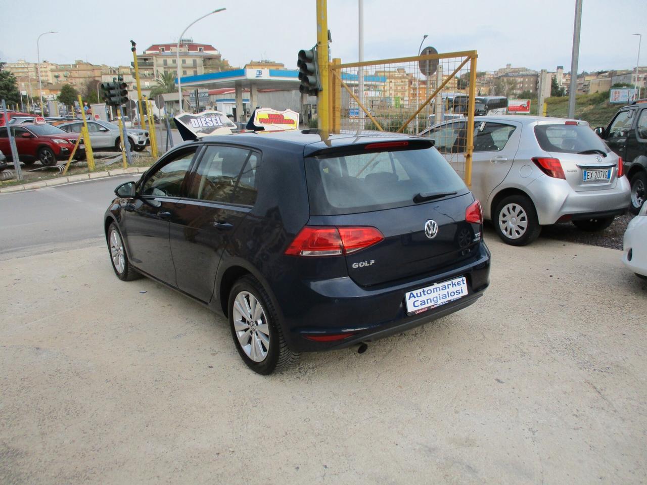 Volkswagen Golf 1.6 TDI 5p. Highline MOLTO BELLO