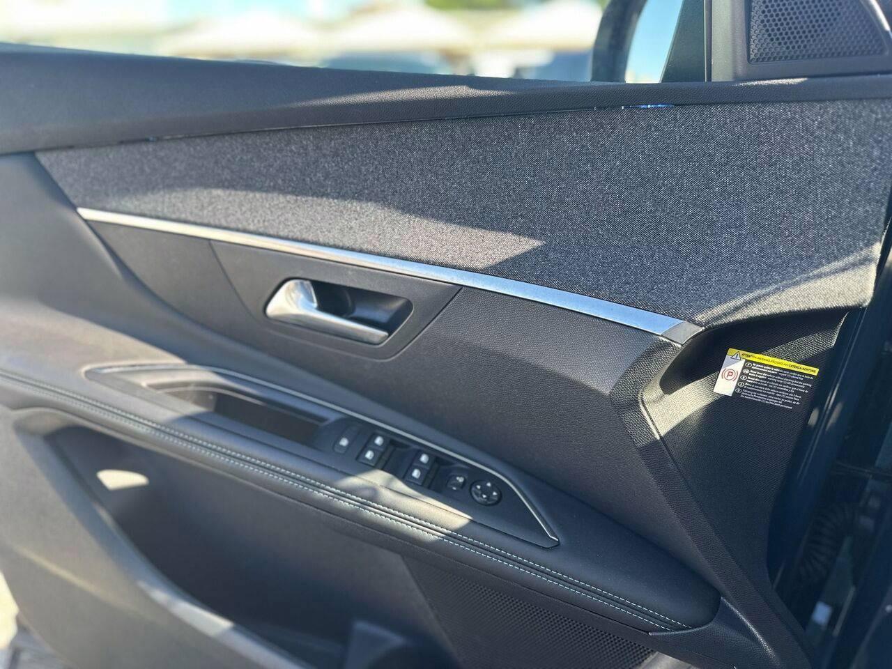 PEUGEOT 3008 II 2021 - 3008 1.2 puretech t Allure Pack s&s 130cv