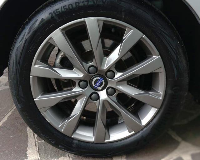 VOLVO V60 D3 Momentum