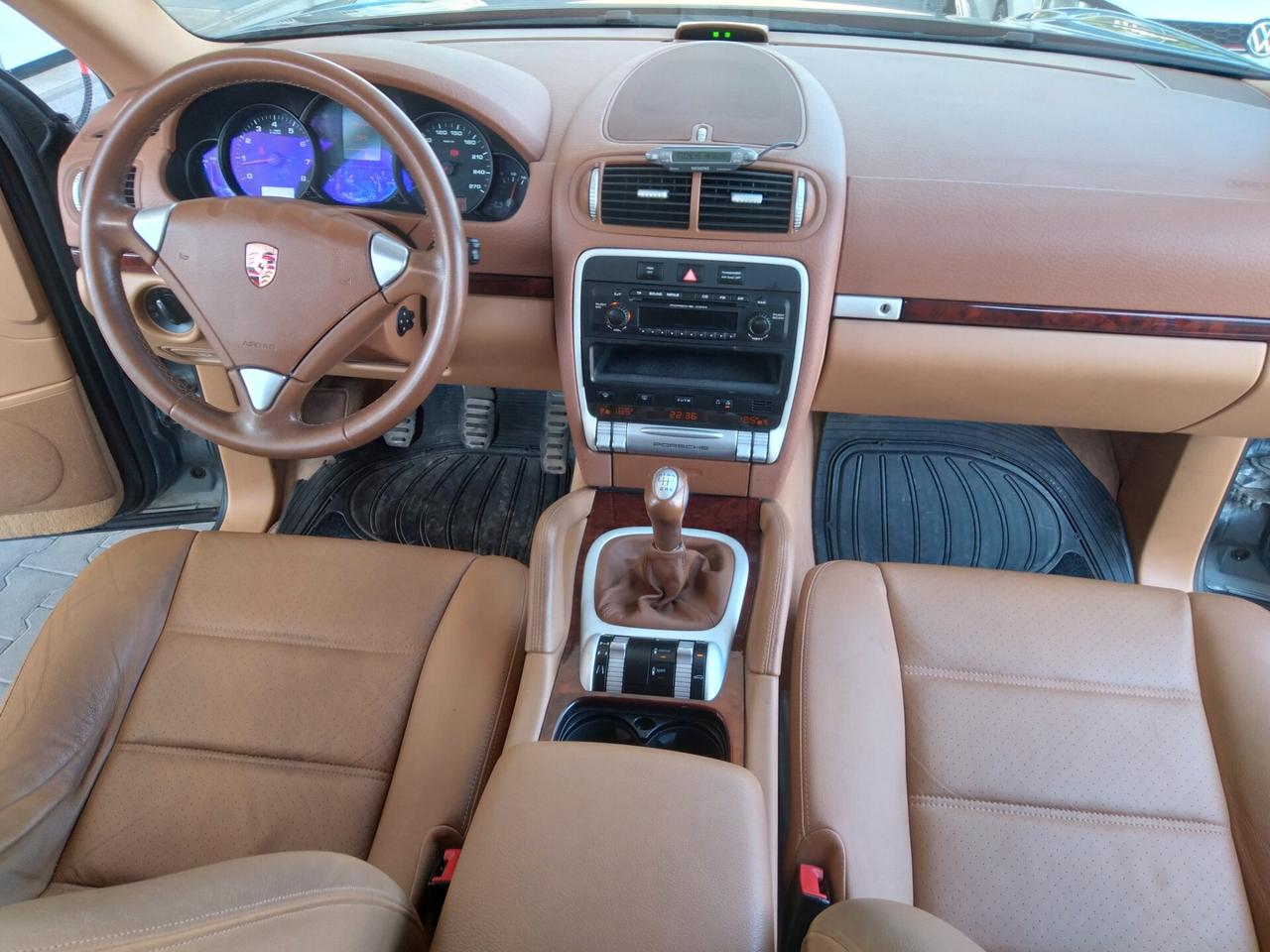 Porsche Cayenne 3.2 V6 250cv cambio manuale 6marce