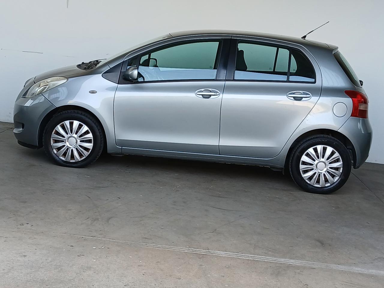 Toyota Yaris OK NEOPATENTATI 4 CILINDRI