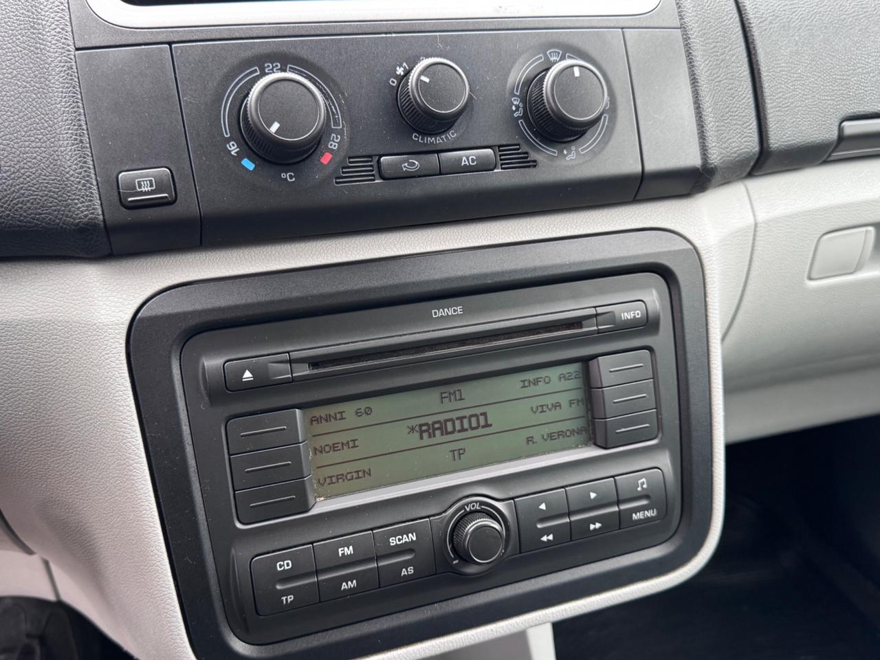 Skoda Roomster 1.2 Benzina GPL 64cv - Neopatentati
