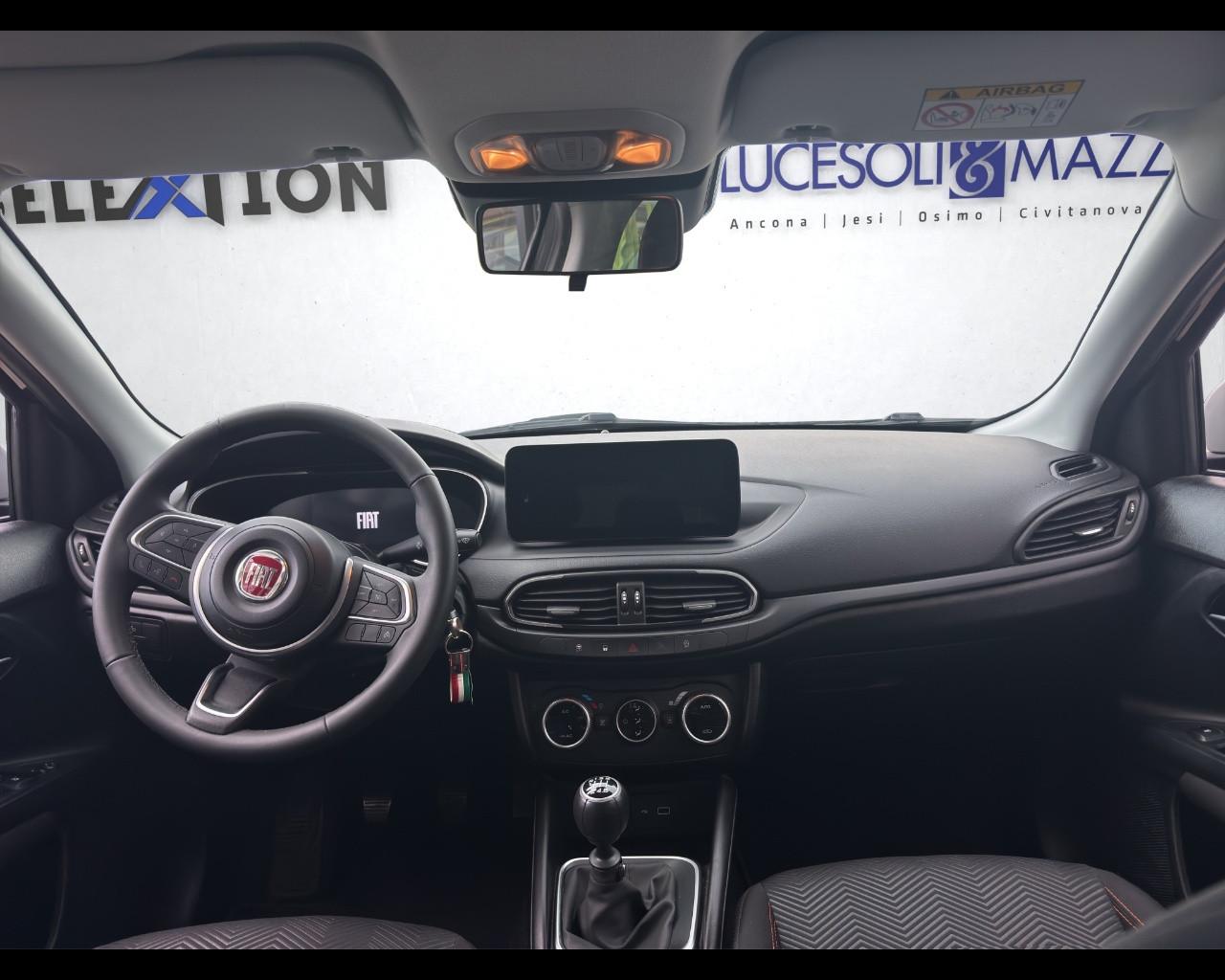 FIAT Tipo Hatchback My23 1.6 130cvDs Hb Garmin
