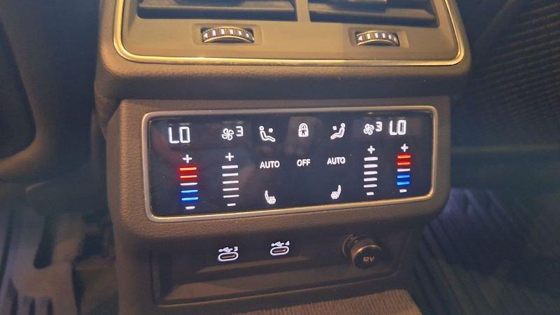 Audi A6 RS 6 Avant 4.0 TFSI V8 quattro tiptronic