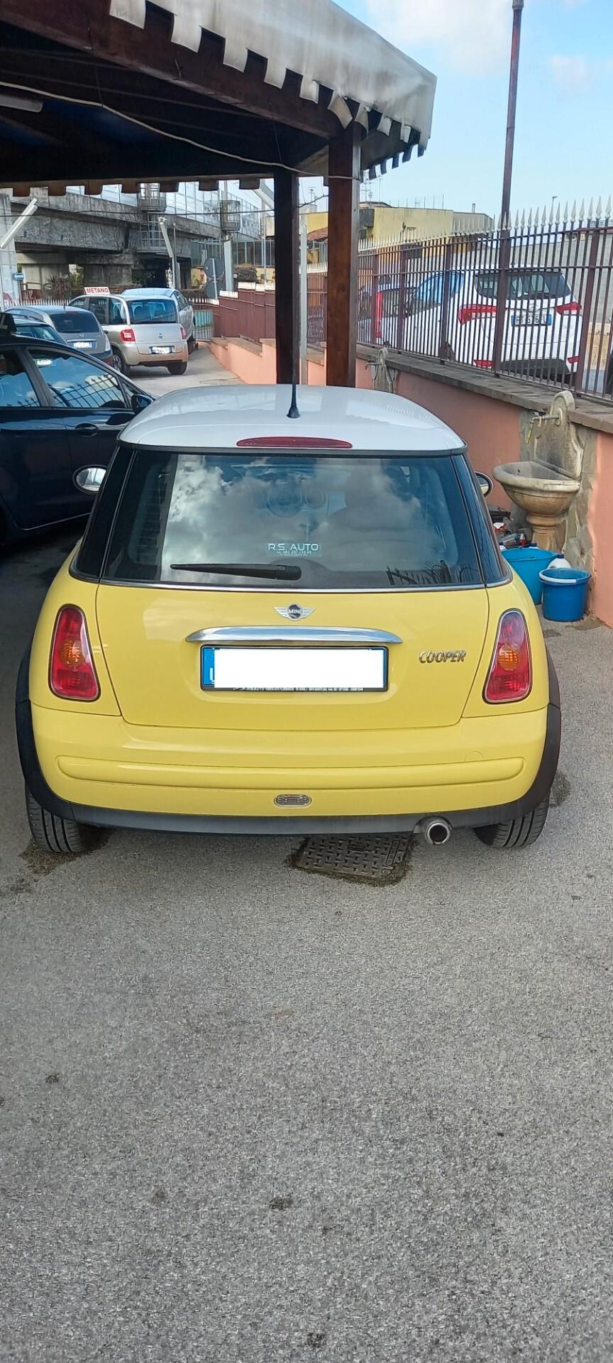 Mini cooper 1.6 ie solo km61000 full 02