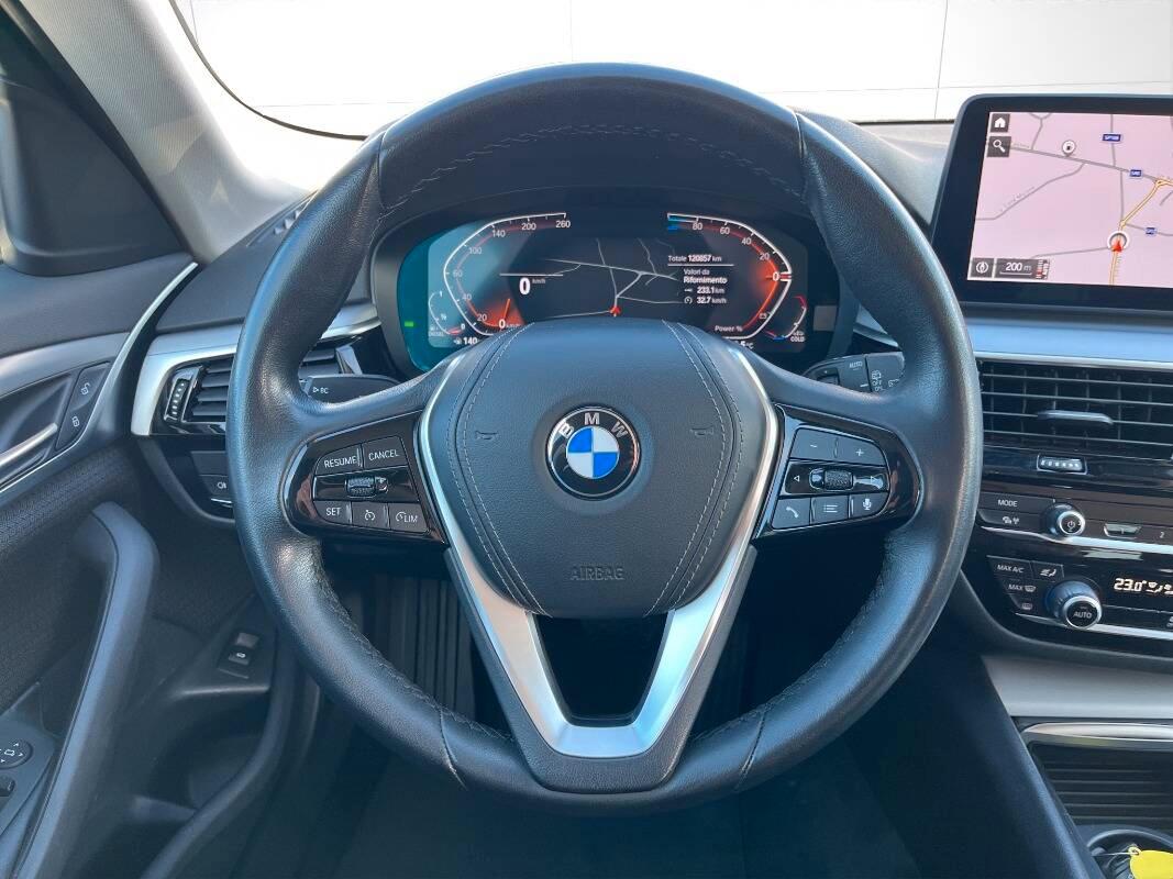 BMW Serie 5 Touring 520d mhev 48V xdrive Business auto