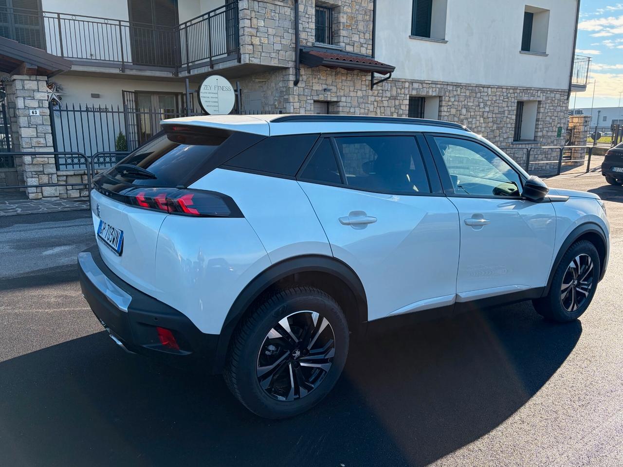 Peugeot 2008 PureTech Allure 130 S&S EAT8 ok Neopatentato