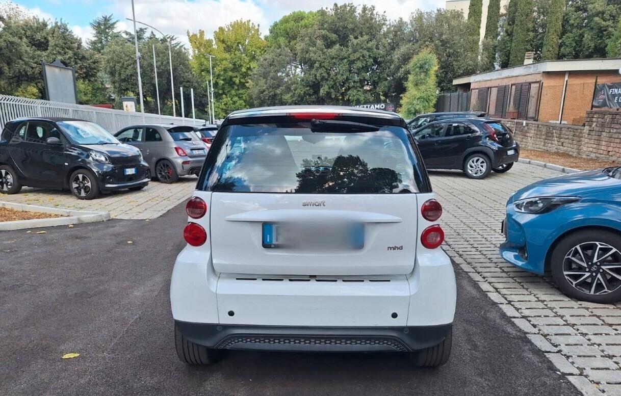 Smart ForTwo 1000 45 kW MHD coupé pure