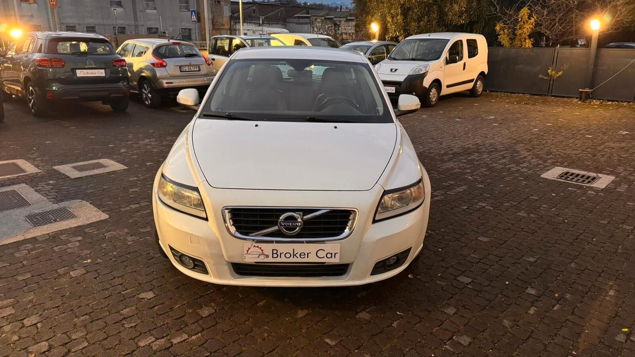 Volvo V50 D2 POLAR