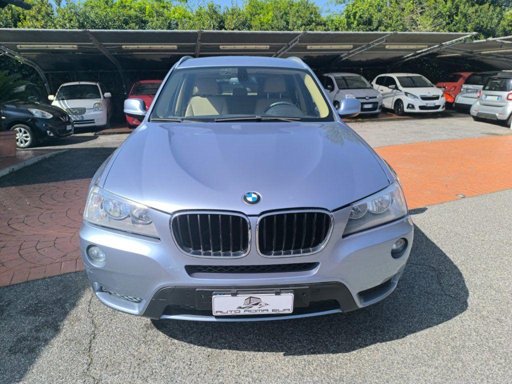 BMW X3 xDrive20d Eletta NAVI! PDC! R17!