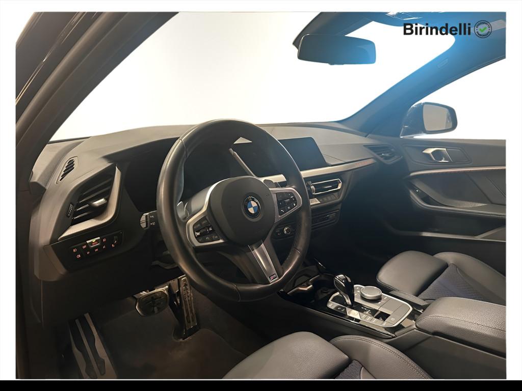 BMW Serie 1 (F40) - 118d 5p. Msport