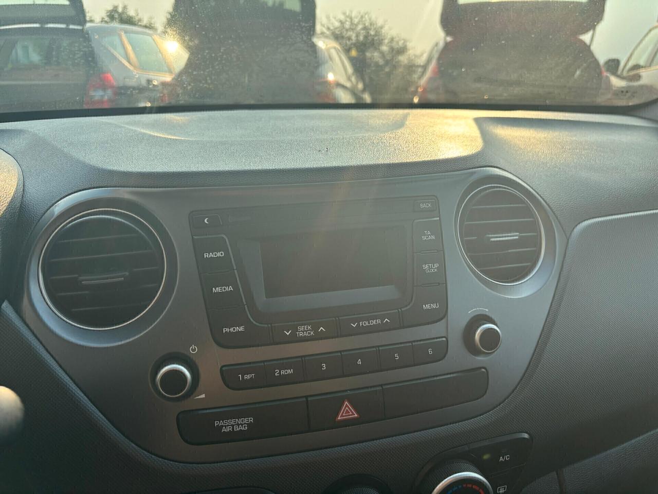 Hyundai i10 1.0 GPL Neopatentati