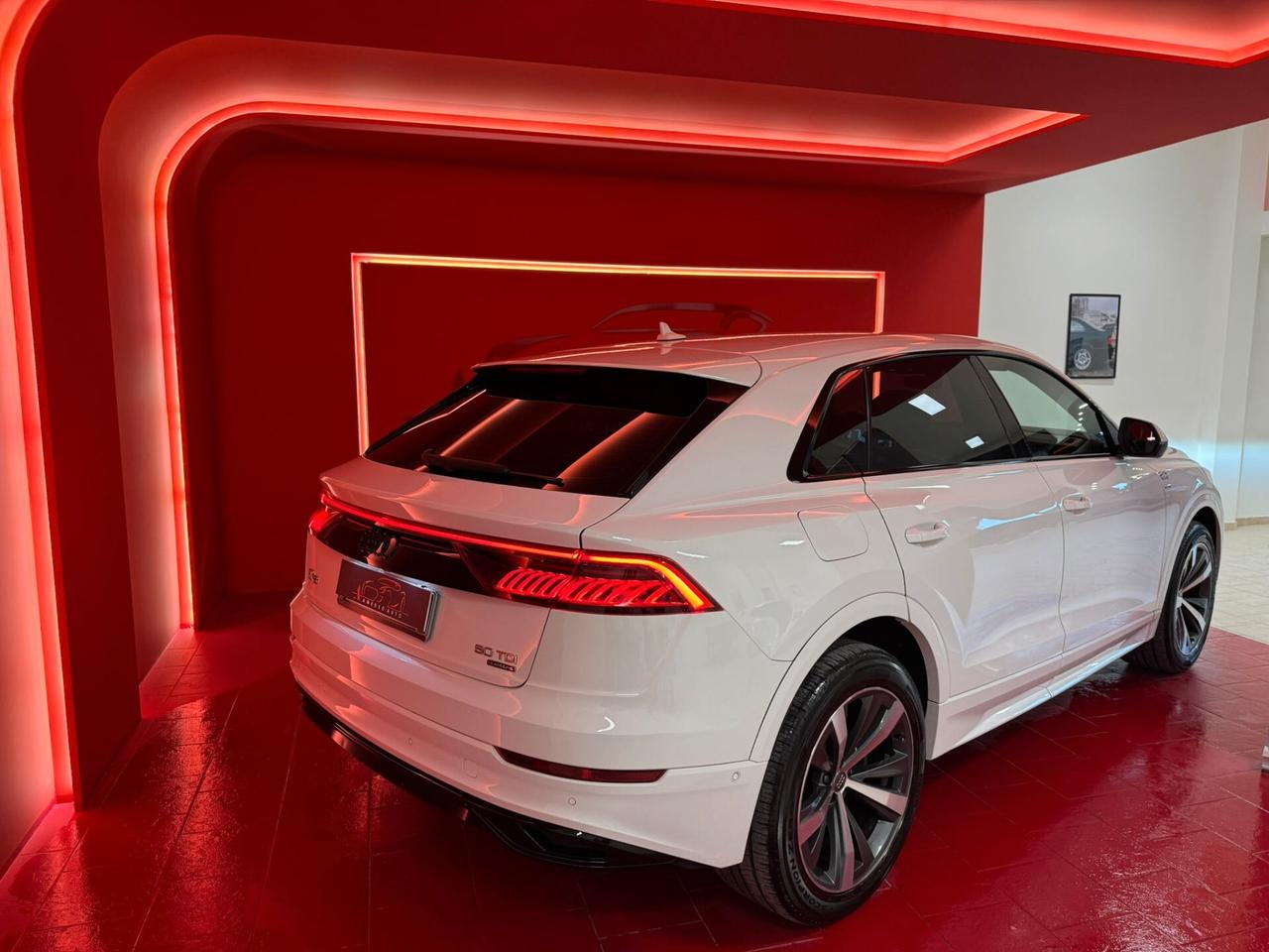 Audi Q8 50 TDI 286 CV quattro tiptronic Sport