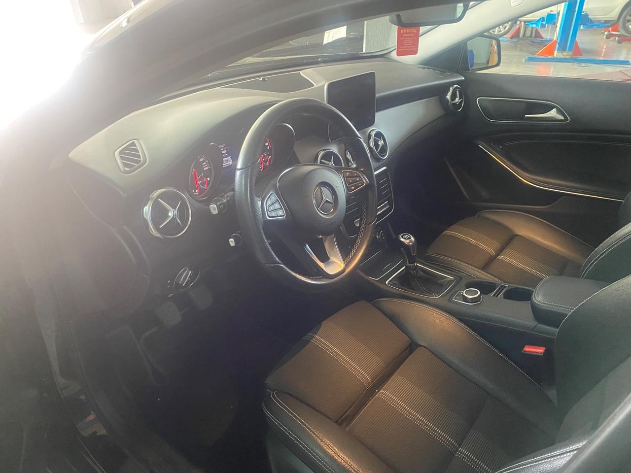 Mercedes-benz GLA 180 d Executive
