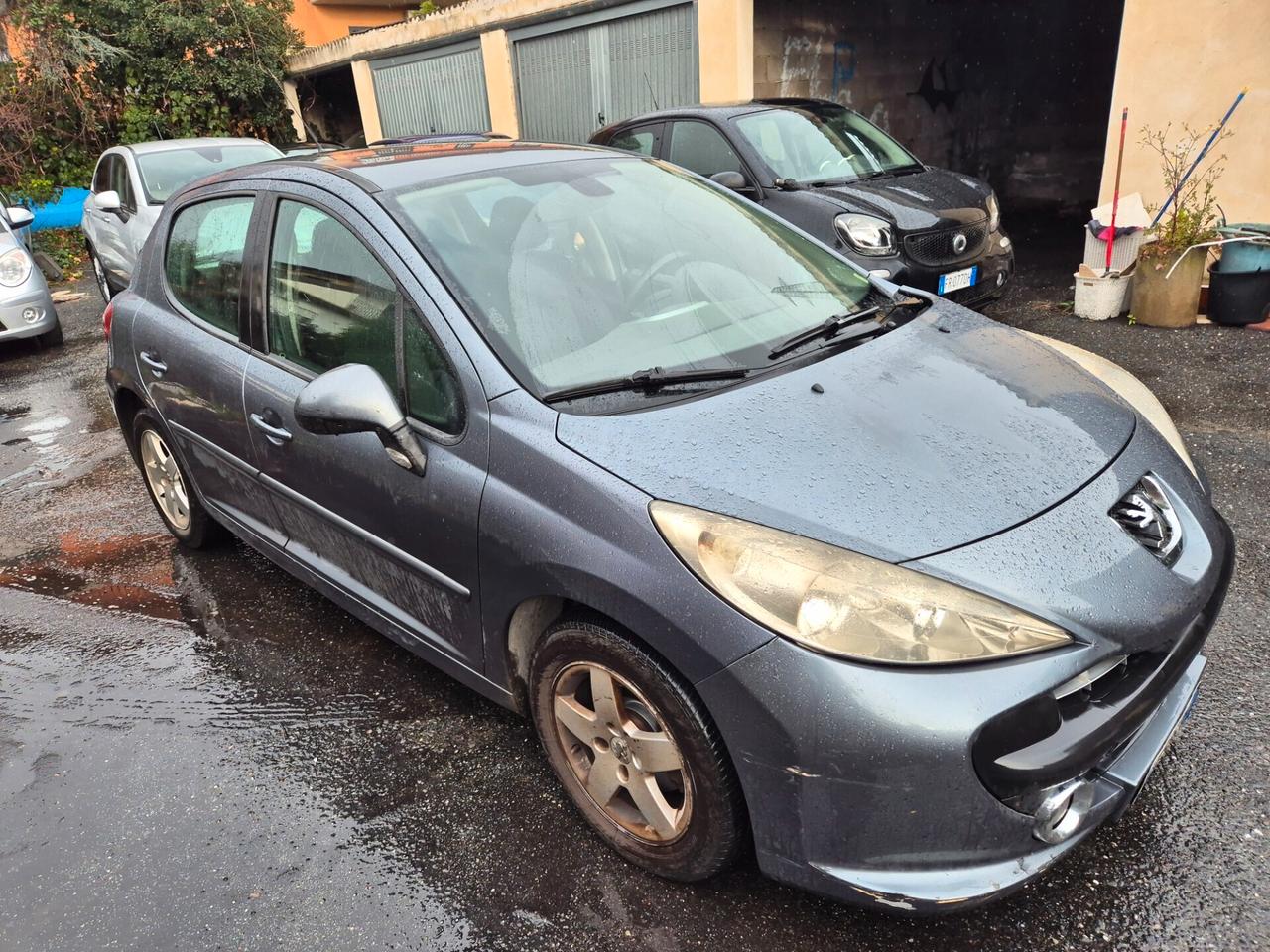 Peugeot 207 1.4 HDi 70CV 5p. X Line