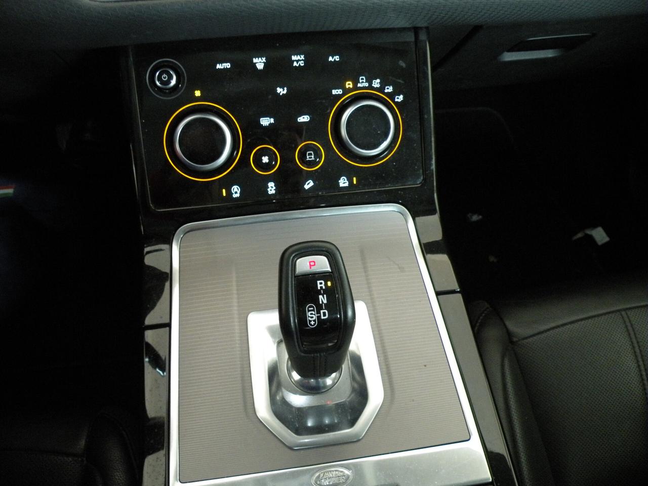 Land Rover Range Evoque 2.0D I4-L.Flw 150 CV AWD Auto S