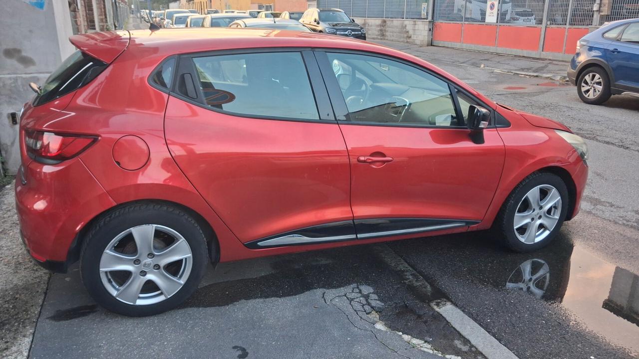 Renault Clio 1.5 dCi 8V 75CV 5 porte Wave