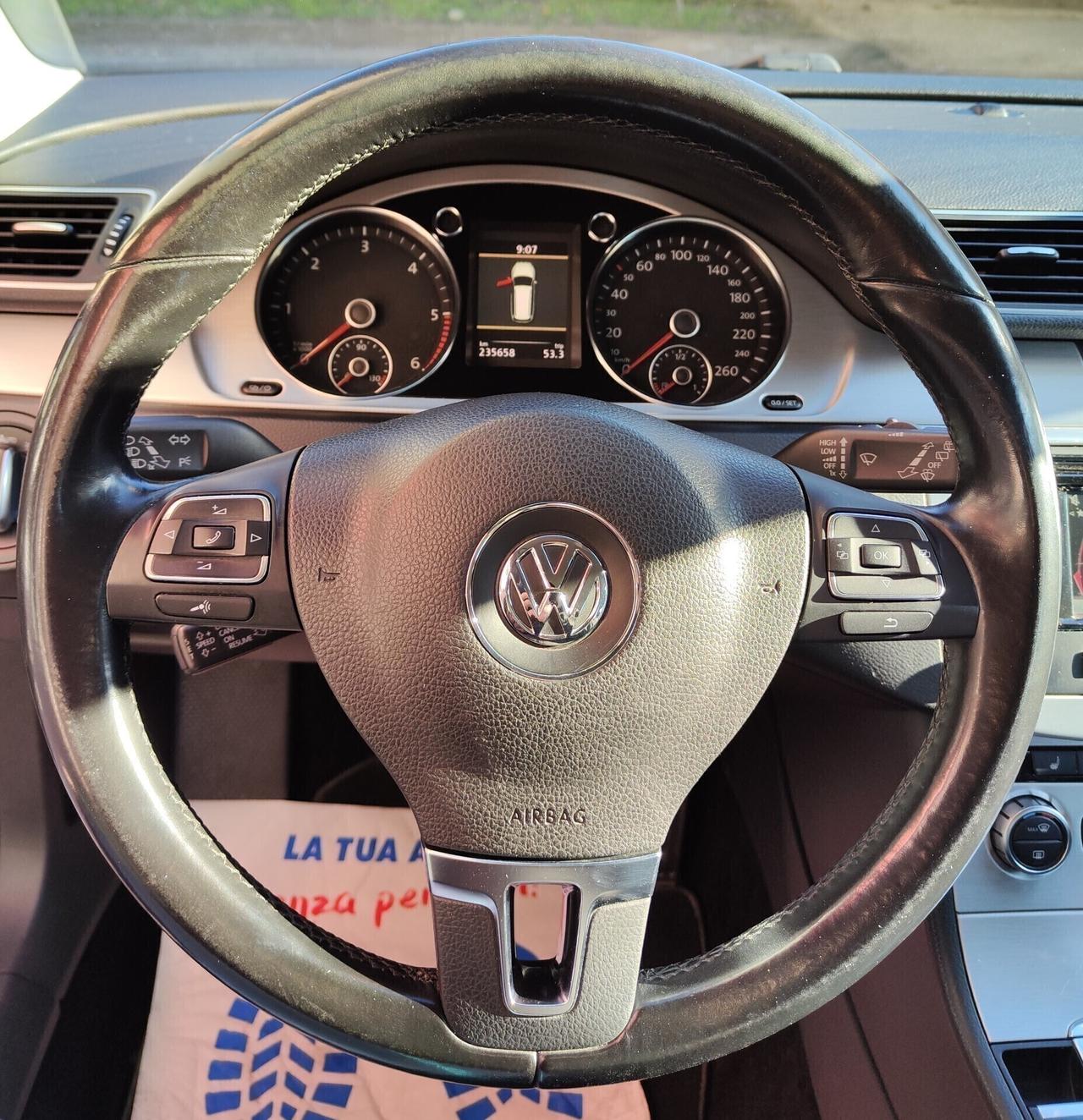 Volkswagen Passat 2.0 140CV TDI ANNO 2014