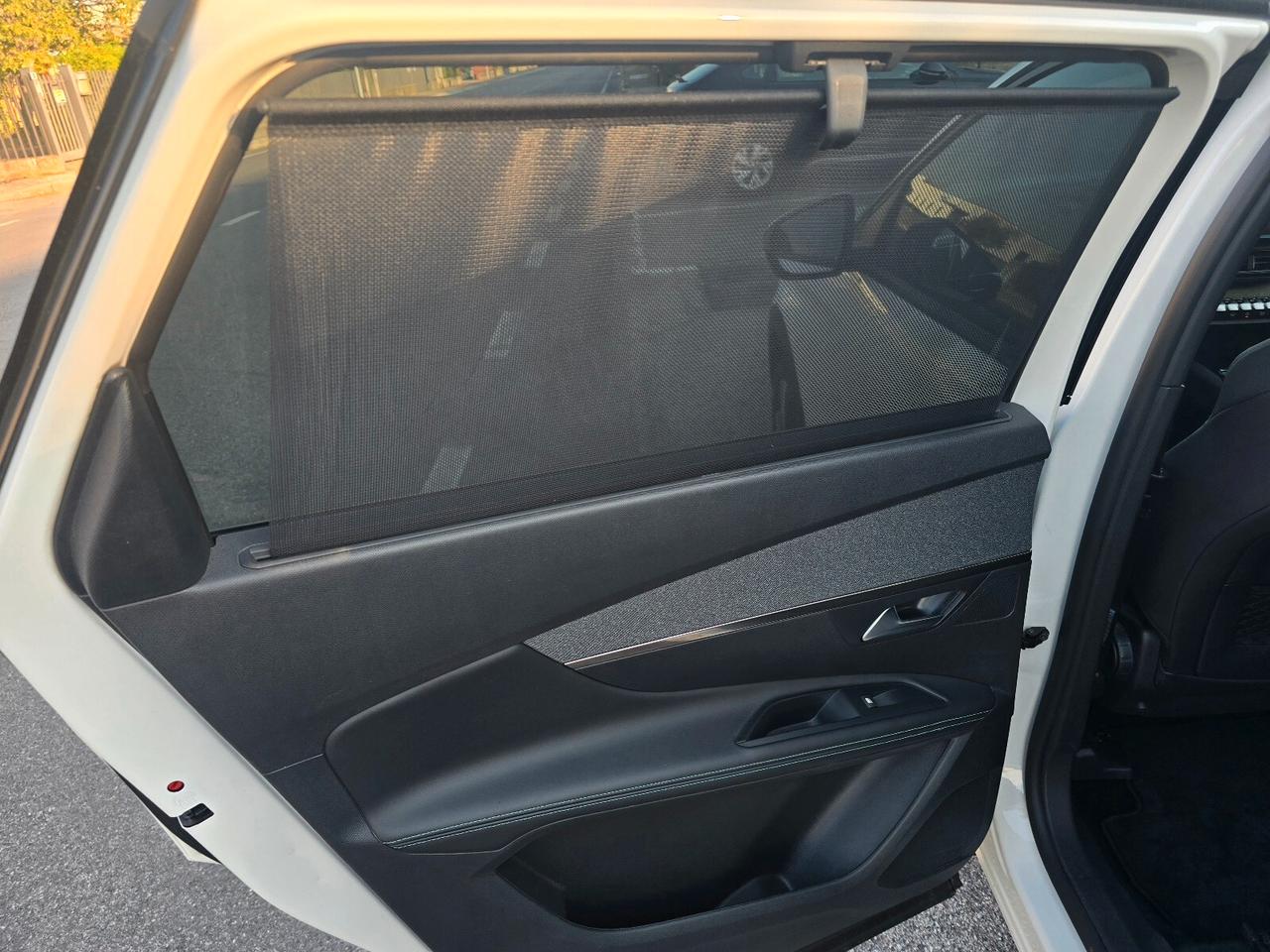 Peugeot 5008 BlueHDi 130 S&S EAT8 GT