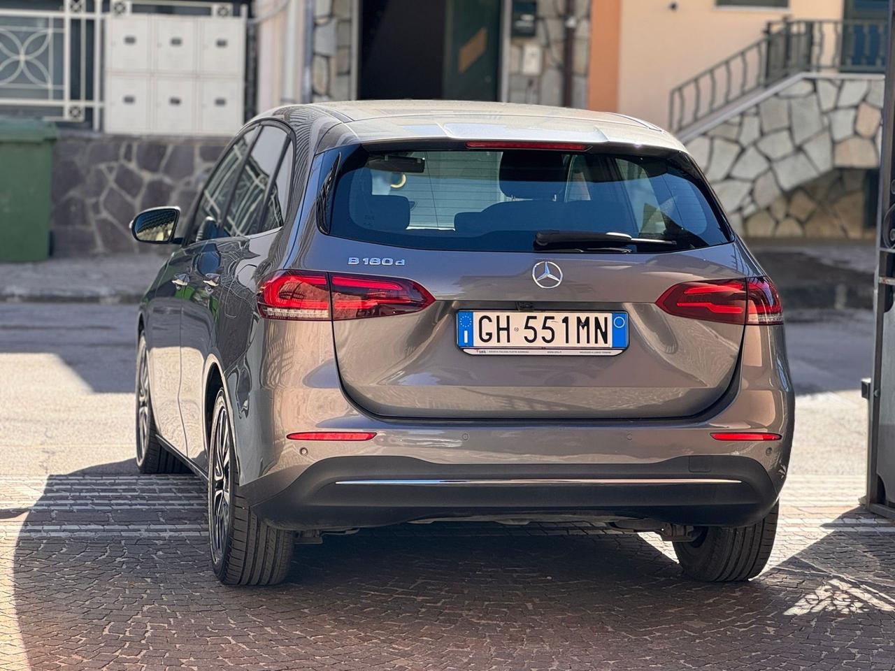 Mercedes-benz B 180 d Automatic Sport KIT AMBIENT