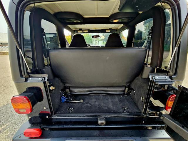 JEEP Wrangler 2.4 cat Sport