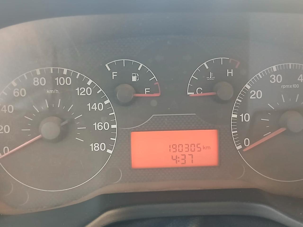 Fiat Qubo 1.4 8V 77 CV Dynamic Natural Power